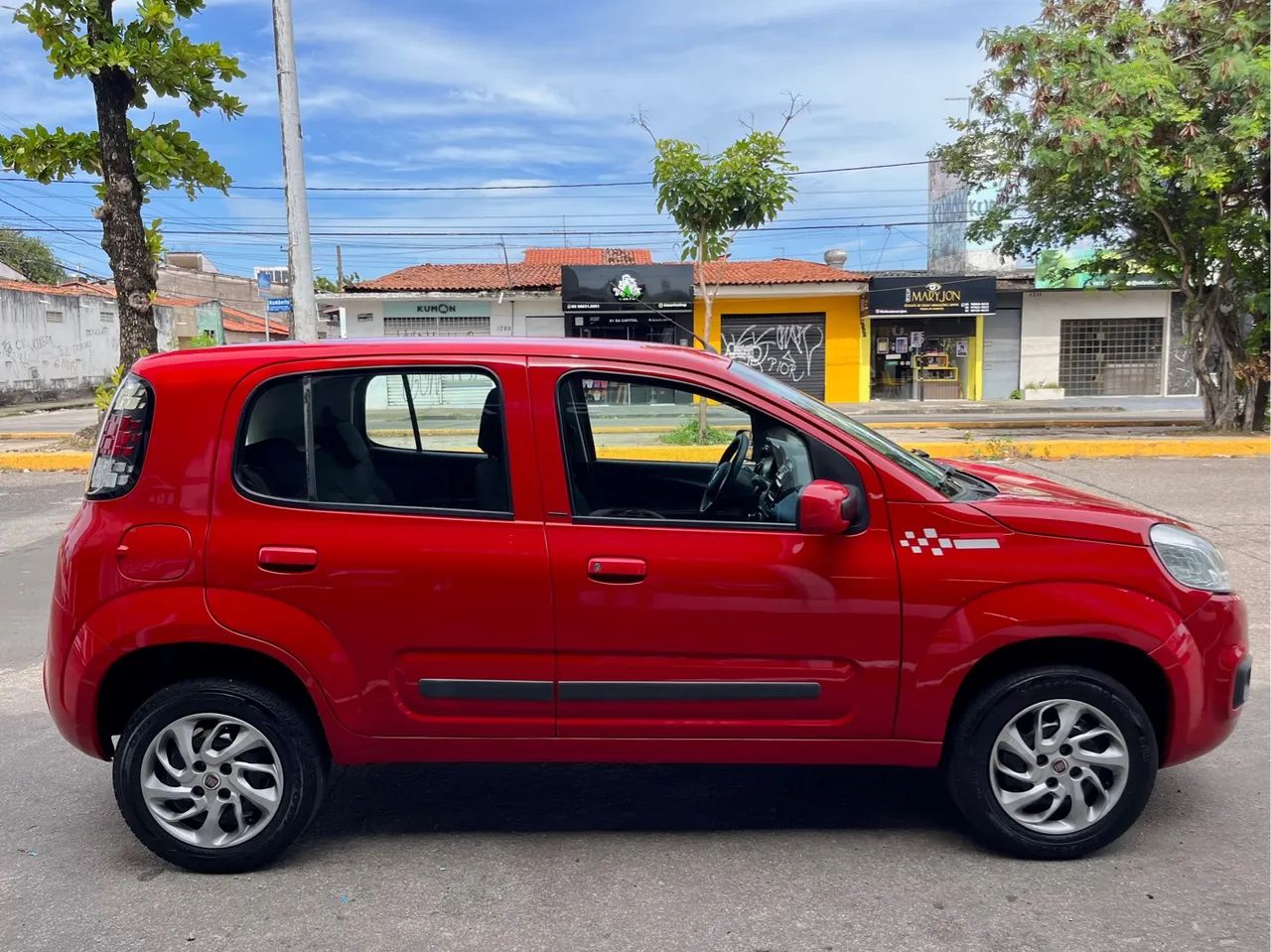 FIAT NOVO UNO UNICO DONO C/ BAIXA KM - MUITO NOVO - Foto 4