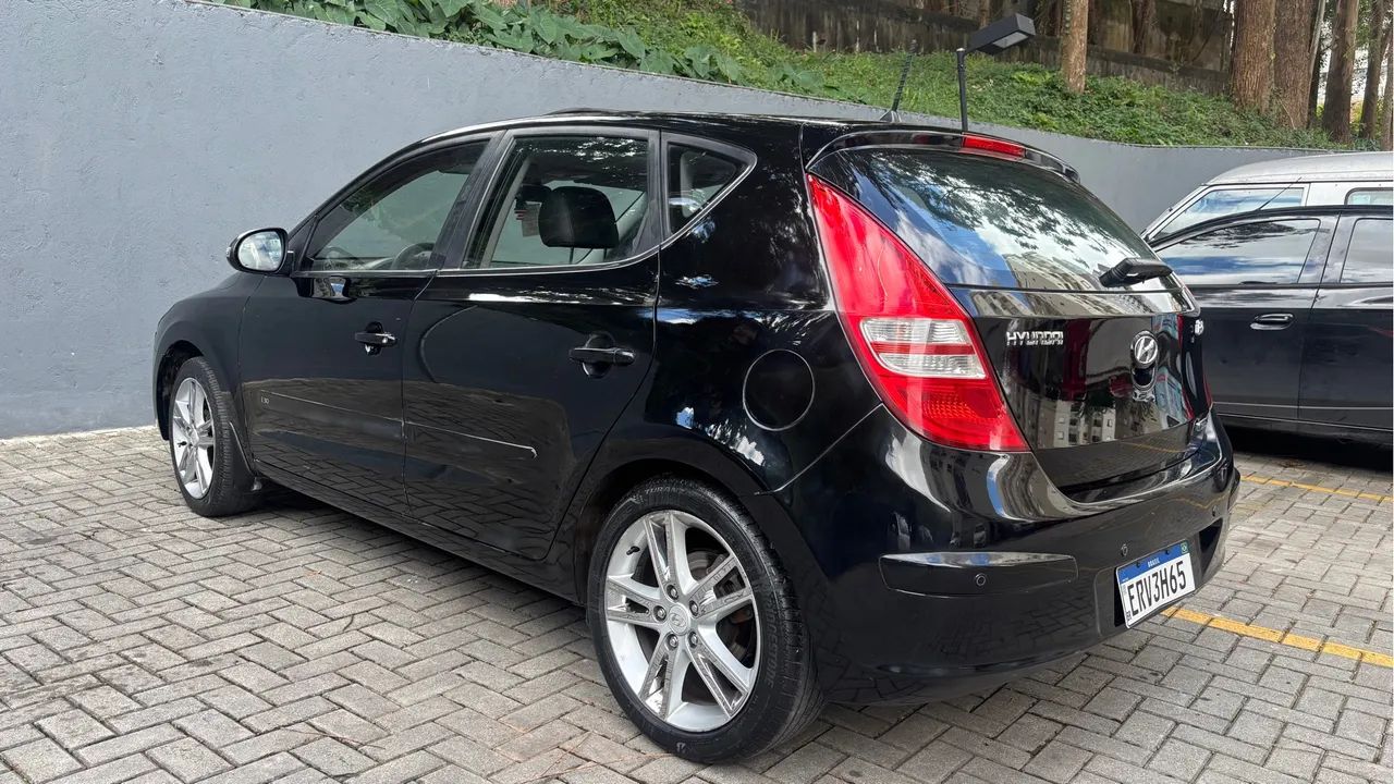 Hyundai i30 GLS 2011 Automático - Completo Teto Solar + Ar Digital - Foto 5