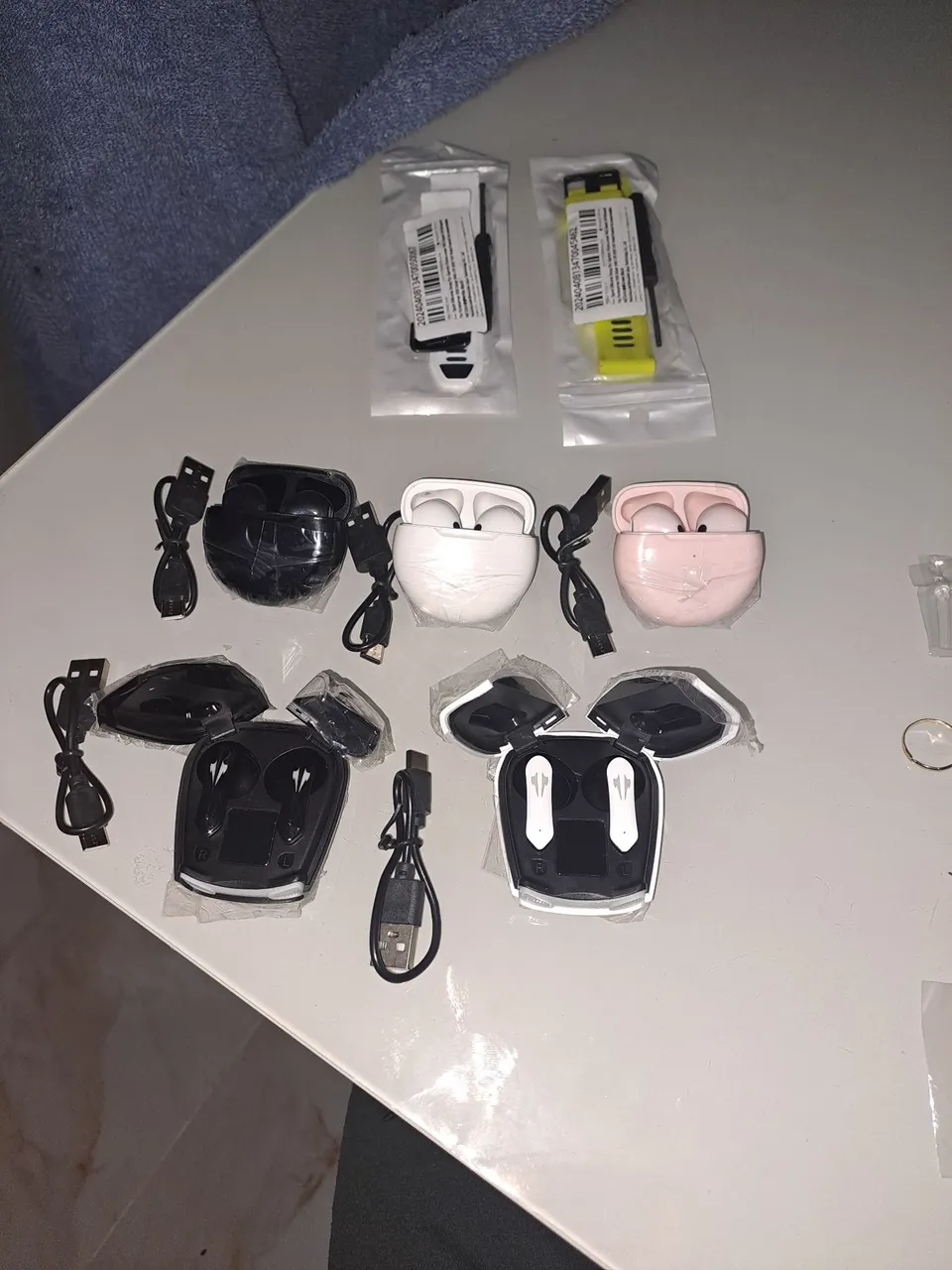 Fones de ouvido TWS,A VISTA ou PARCELADO.