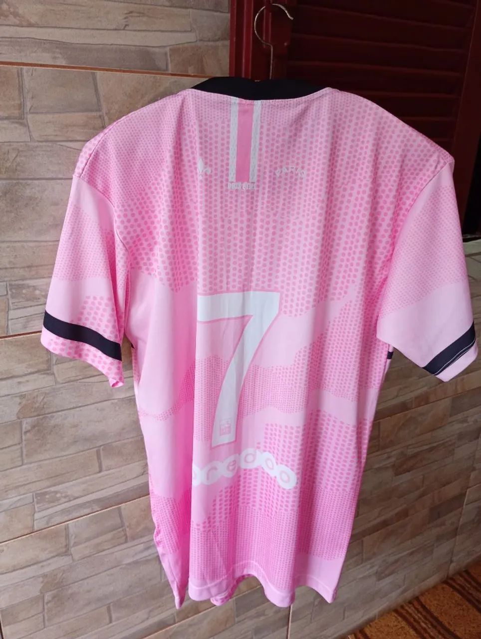 Camisa do time francês PSG na cor rosa - Foto 2