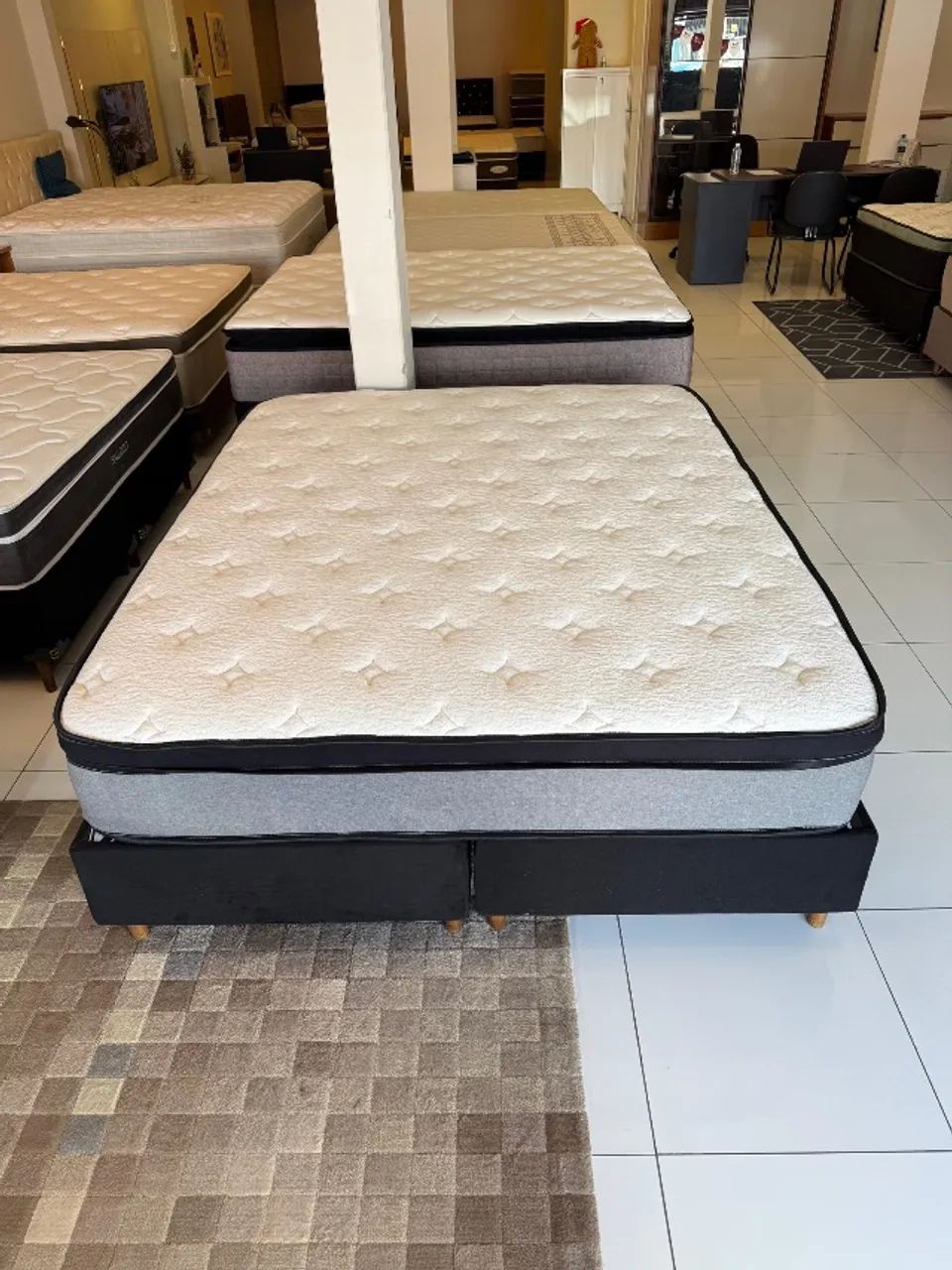 Colchão de casal QUEEN TOP COM BASE - Entrego!  - Foto 3