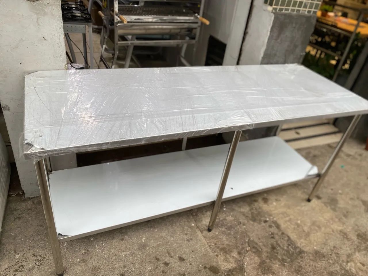 MESA DE AÇO INOX 1.90 x 70 COM PRATELEIRA REFORÇADA - Foto 4