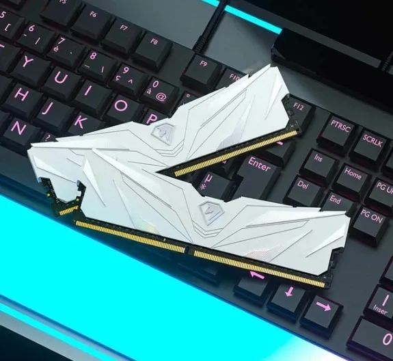 Memória RAM 16Gb DDR4 Netac Gaming Novas 3200MHz Memória RAM