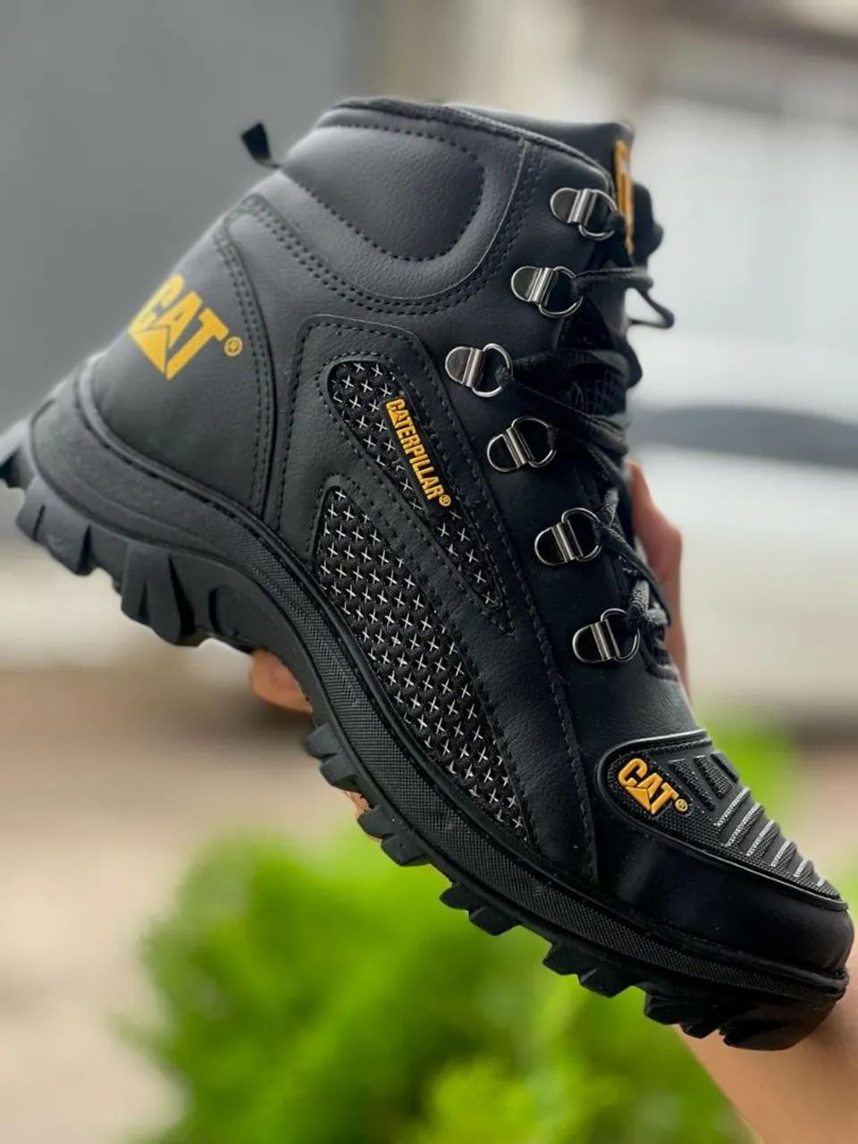 Bota Caterpillar Adventure Preta - Conforto e Estilo - Foto 4