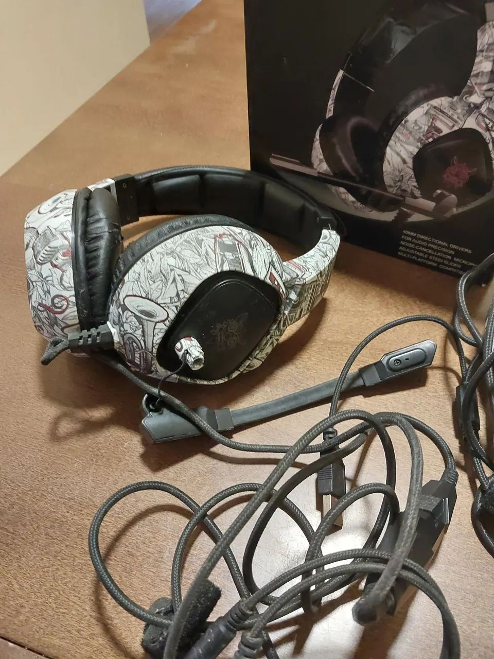 Headset Gamer com Microfone - Ótimo Som e Design Incrível