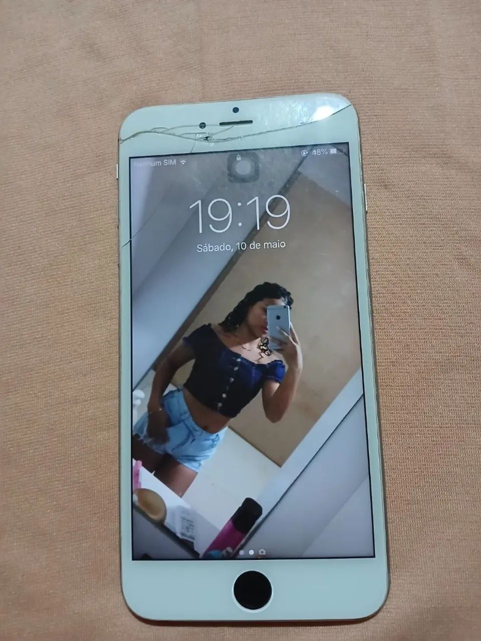 iPhone 6 Plus com Tela Quebrada
