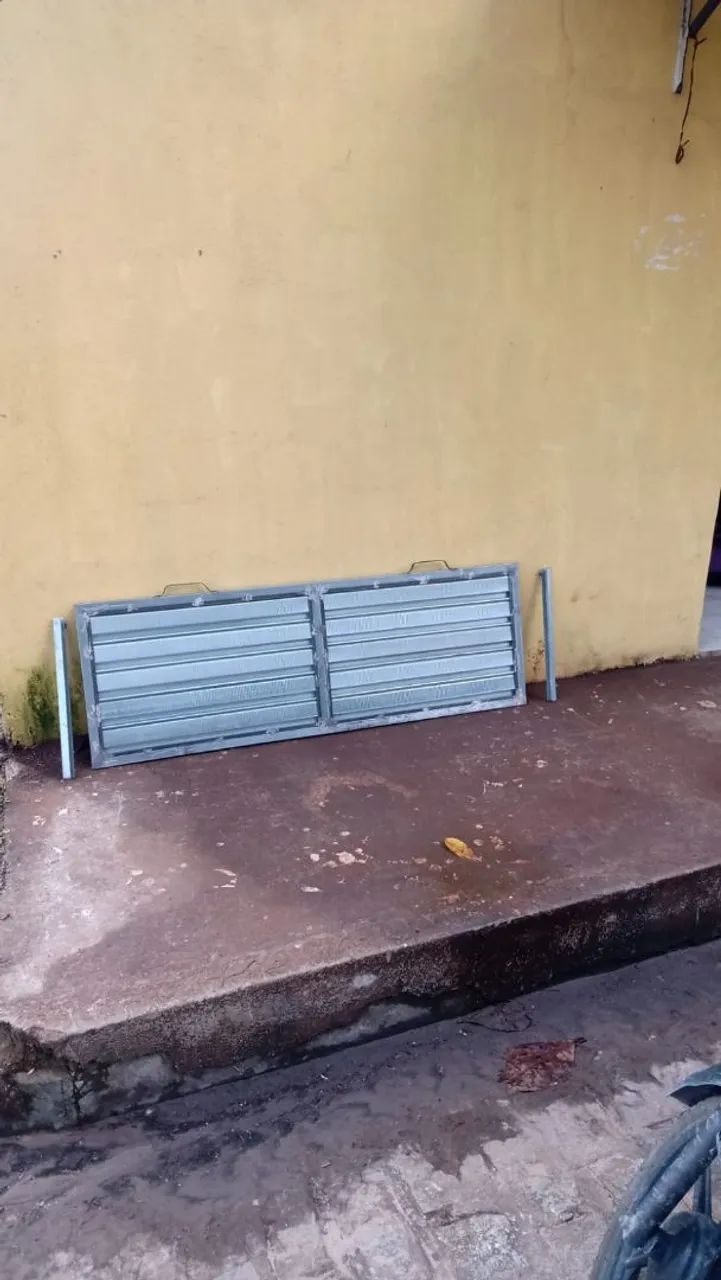 Protetor de porta de rolo 