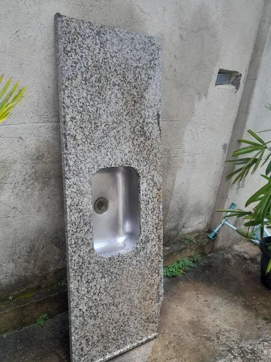 Pia de Granito com Cuba em Aço Inox 1,60