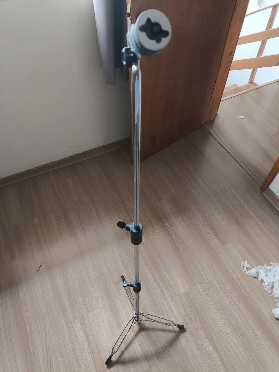 Estante reta para pratos de bateria 1,6m - Foto 3