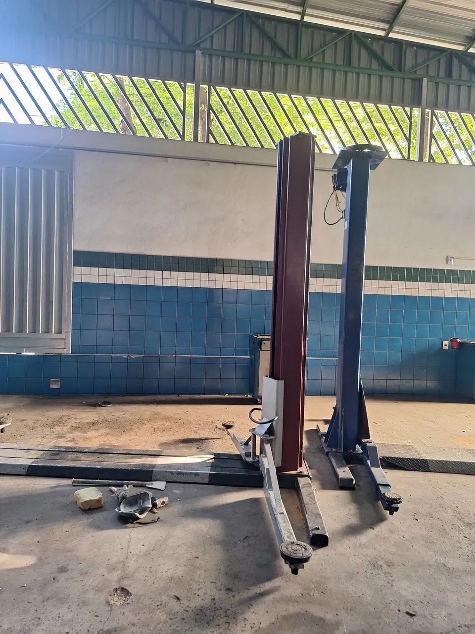 Elevador para oficina mecânica 