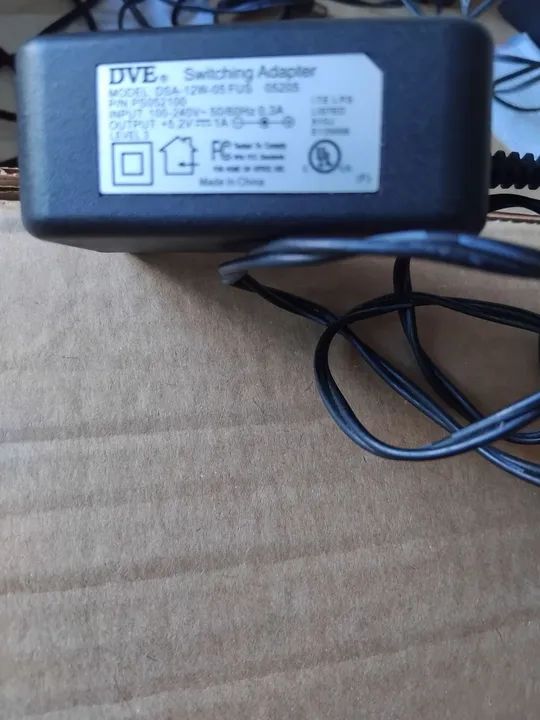 DVE Switching Adapter DSA-12-05 Power Adapter64302743508737121