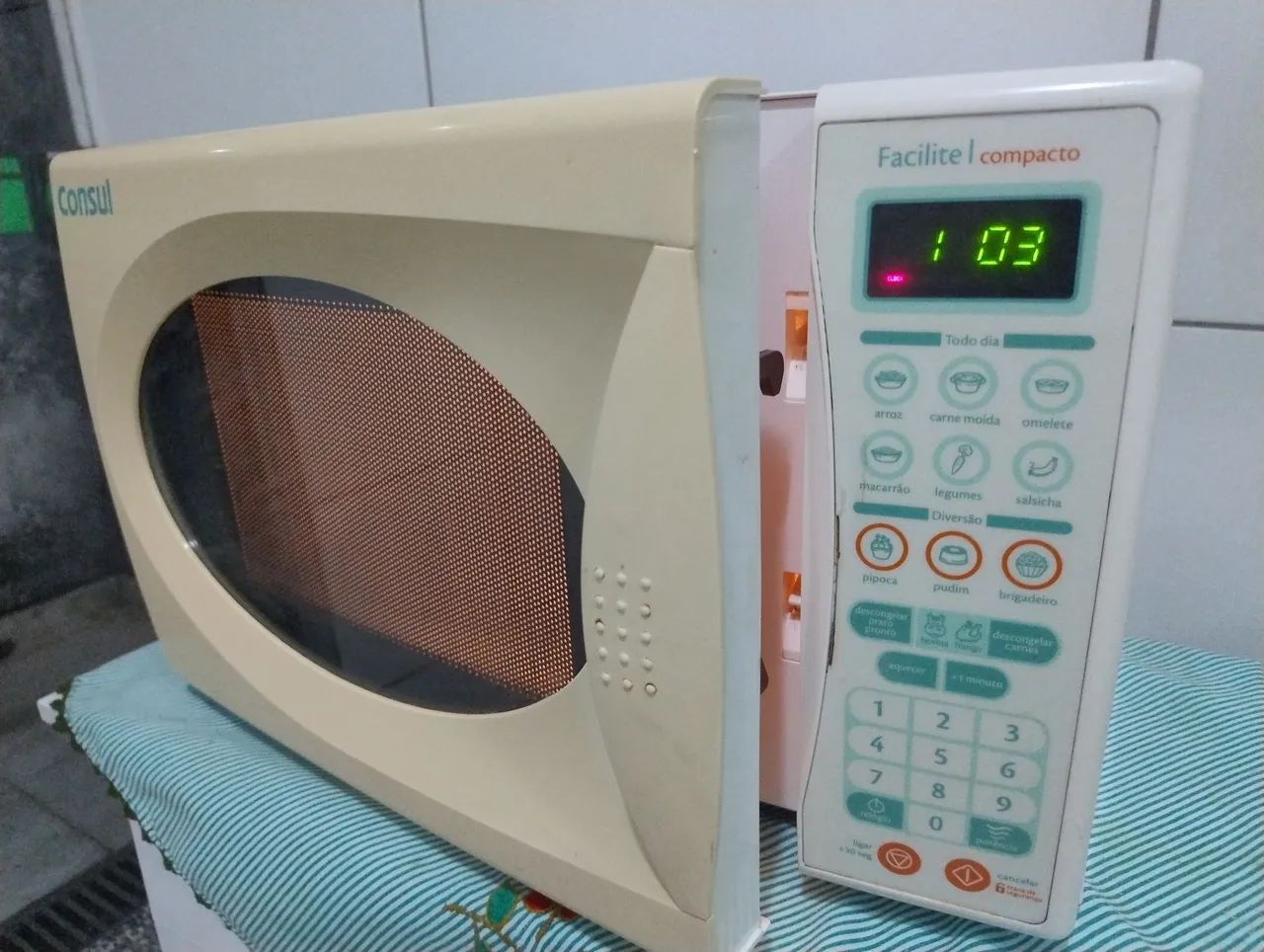 micro-ondas Consul 18 l itros  - Foto 4