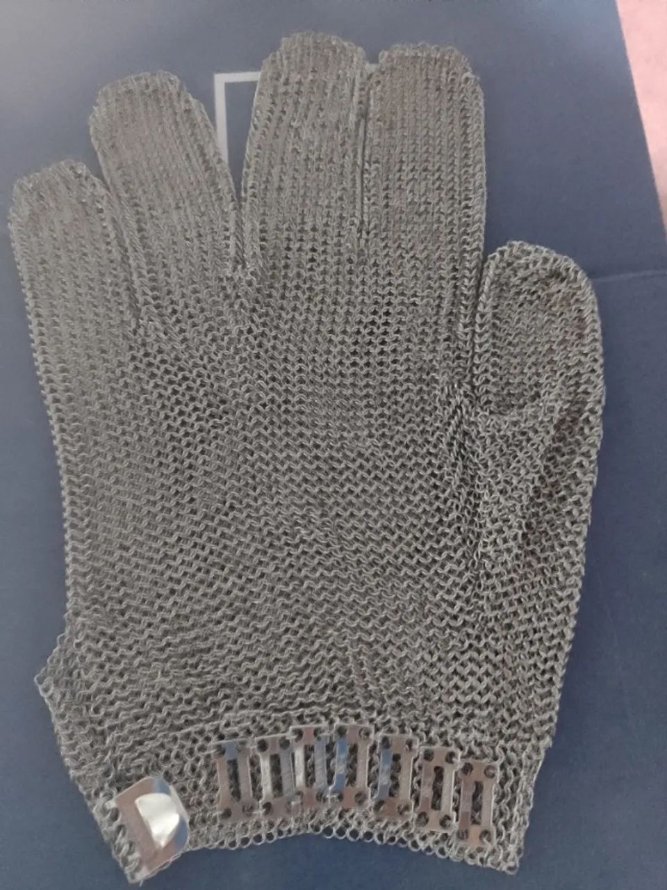  2 pares de Luva Malha de aço, inoxidável pra cortês e etc,..  - Foto 3