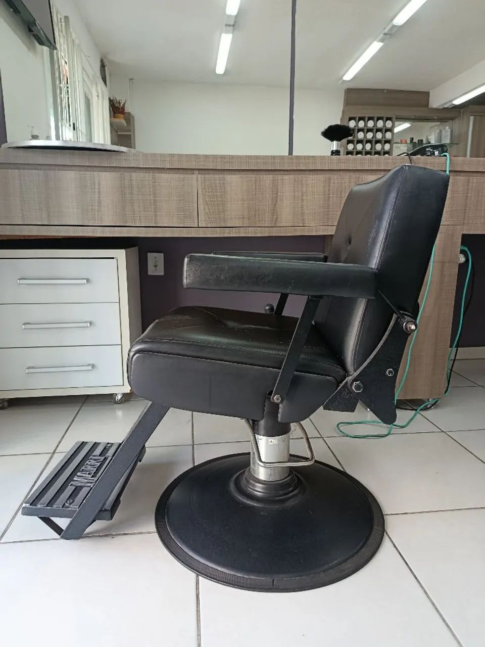Cadeiras para Barbearia e salão de beleza. - Foto 5