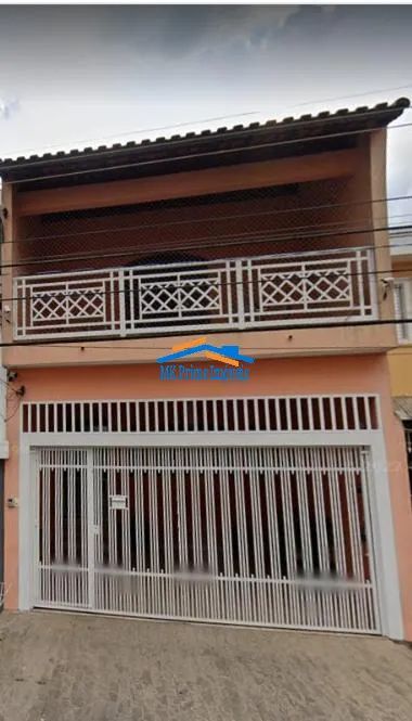 Sobrado à Venda  3 Dorms | Suíte com Closet e Varanda | Jardim Bela Vista