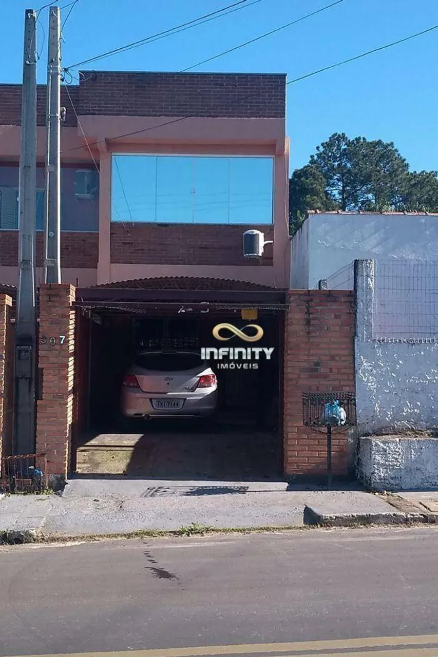 Sobrado Residencial à venda, Centro, Gravataí - SO0017.