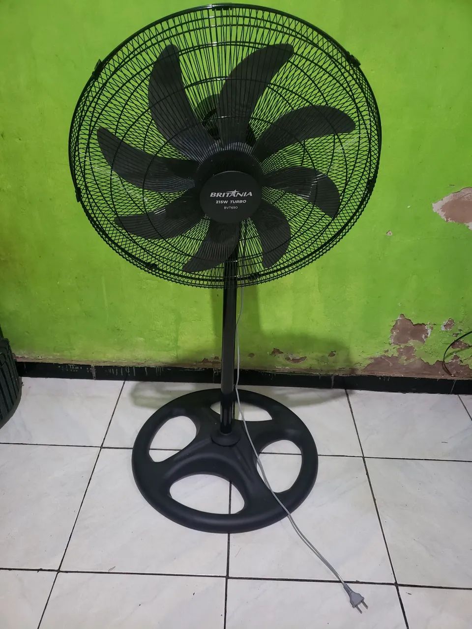 Vende se ventilador de coluna