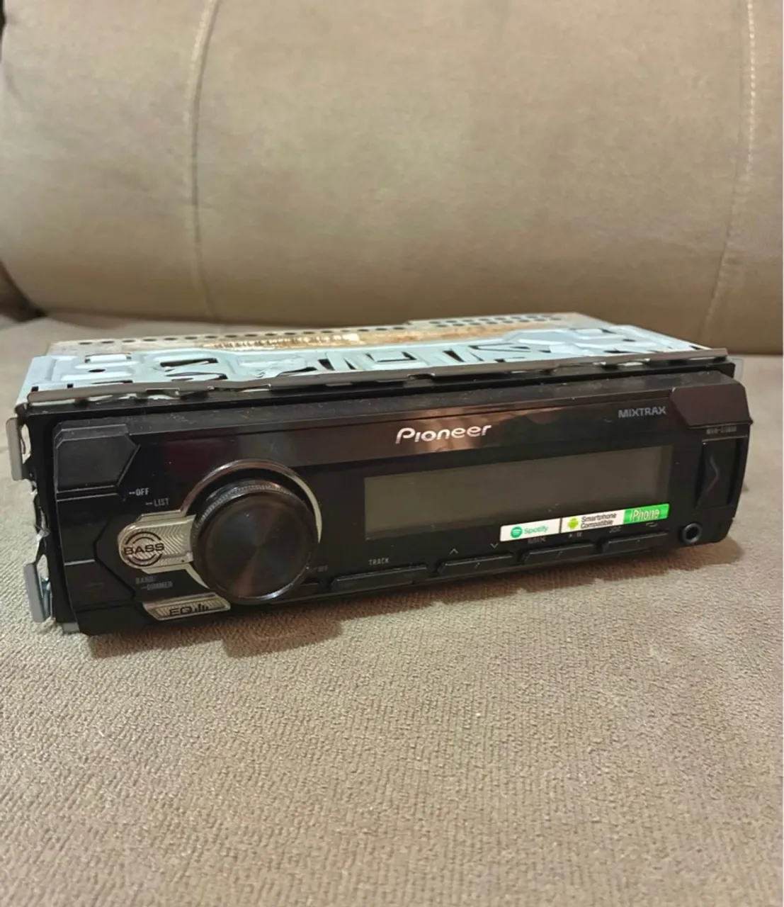 Som Automotivo Pioneer