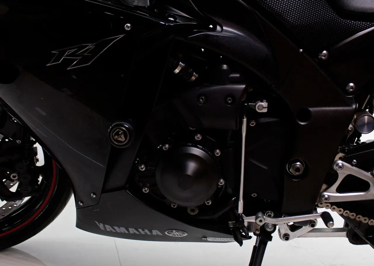 YAMAHA YZF R1  - Foto 10
