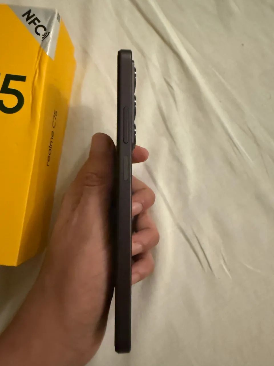 VENDO REALME C75 256 GB NOVO LACRADO - Foto 3