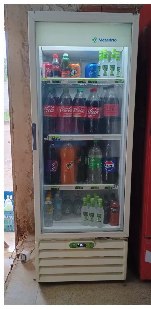 Freezer expositor de bebidas - Equipamentos Para Comércio - Campo