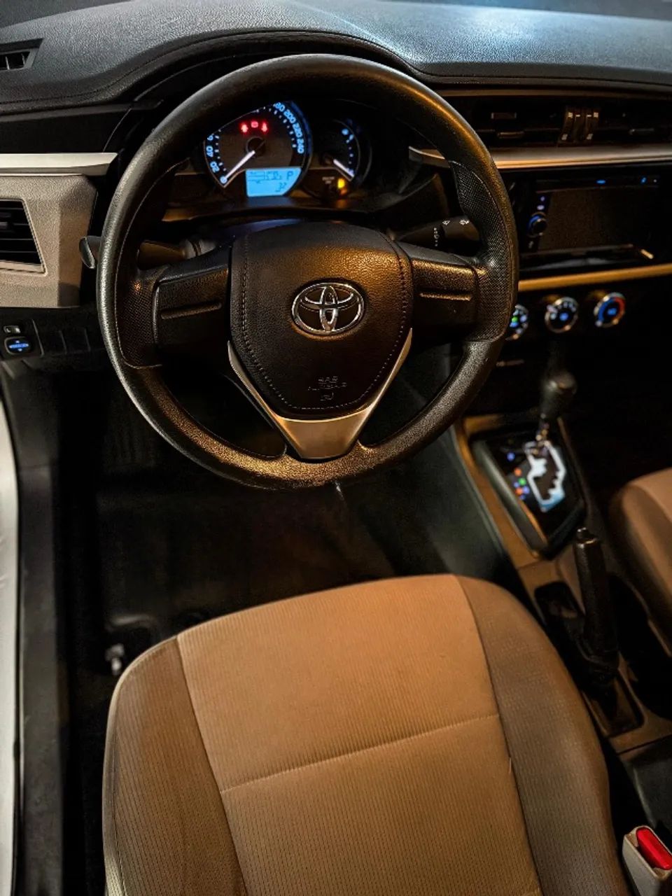 Toyota Corolla GLI 1.8 Flex 16V Aut. 2016 - Foto 7