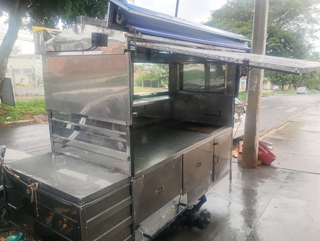 Carrinho de Lanche Completo com Toldo - Ótimo Estado - Foto 3