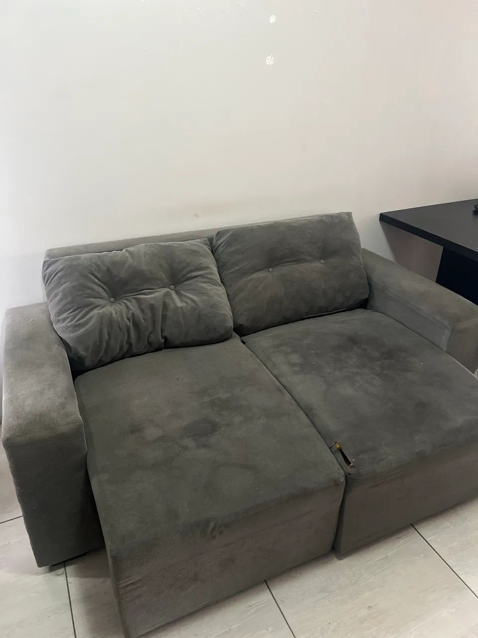 SOFÁ RETRÁTIL CINZA  - Foto 4