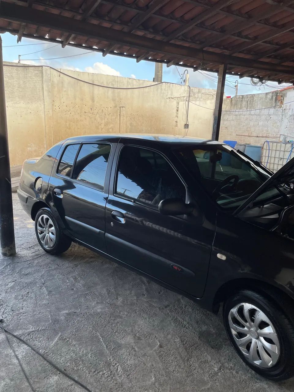 Renault Clio Rn/alize/expr./1.0 Hi-power 16V 5P 2005