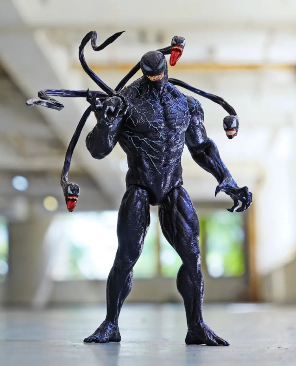 VENOM - HOT TOYS MMS590 - HOMEM ARANHA MARVEL - Foto 4