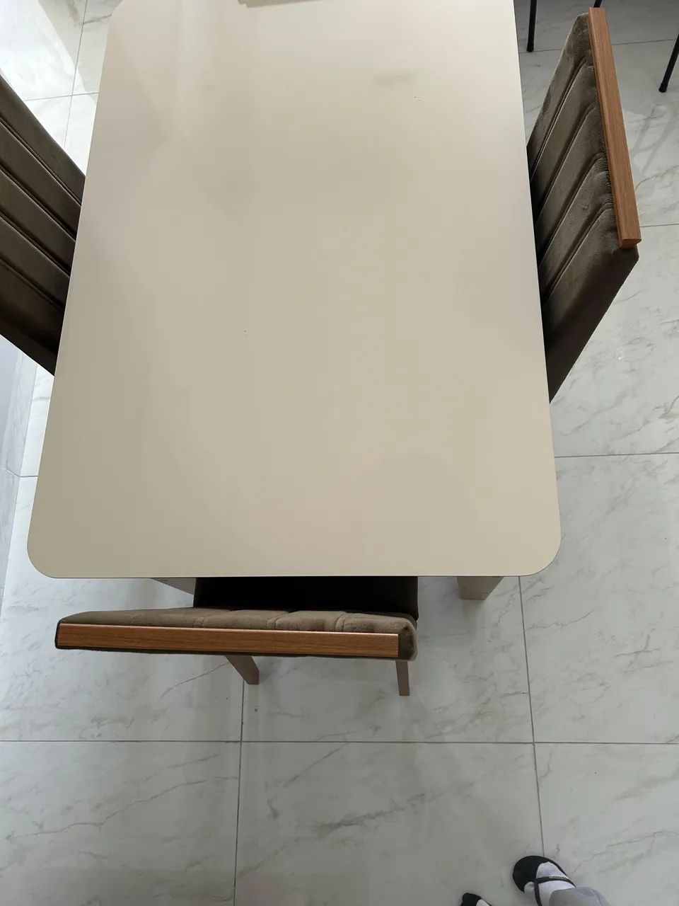Mesa de Jantar com 4 Cadeiras - Foto 3