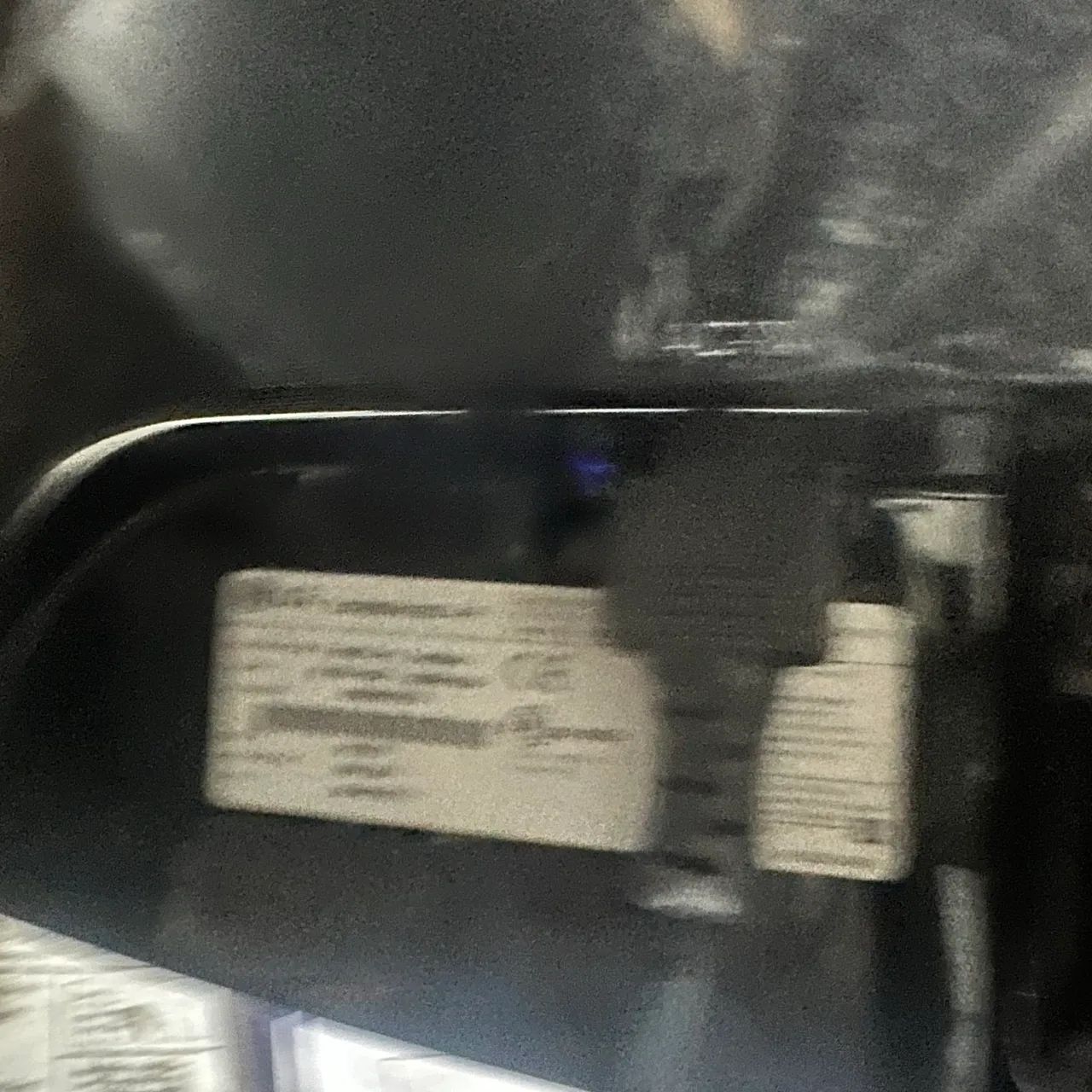 Monitor LG modelo W172T Flatron usado com marcas de uso  - Foto 5