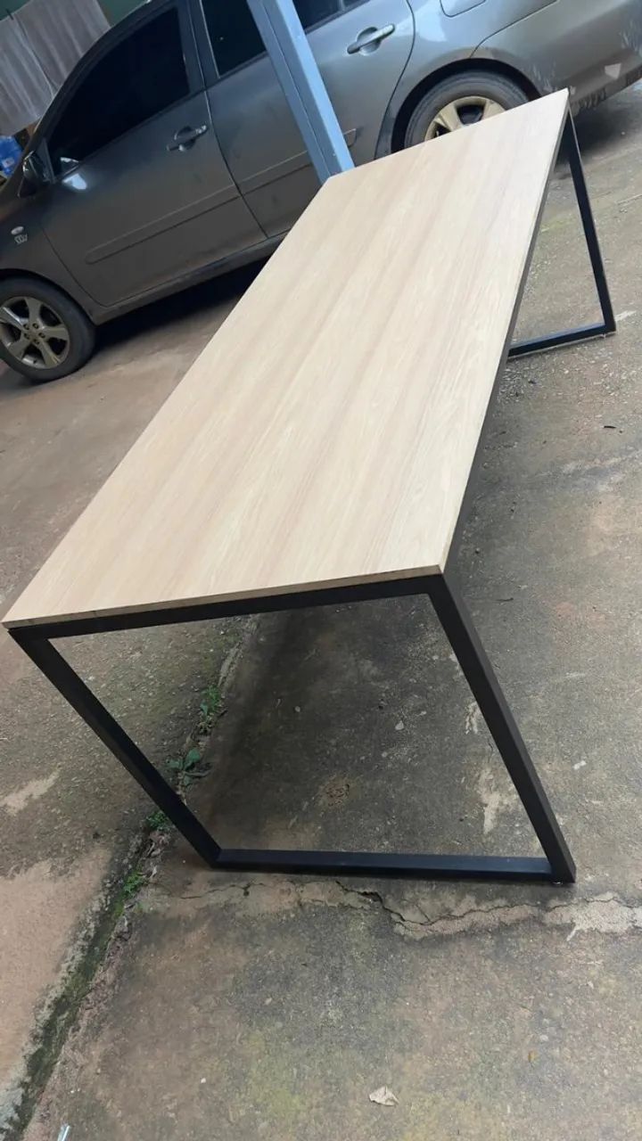 Mesa estilo industrial com 4 cadeiras seminovas  - Foto 5