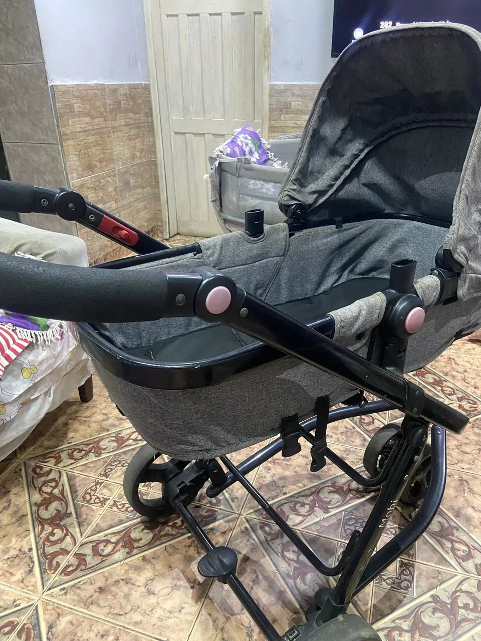 Carrinho de bebê 3 rodas  - Foto 3