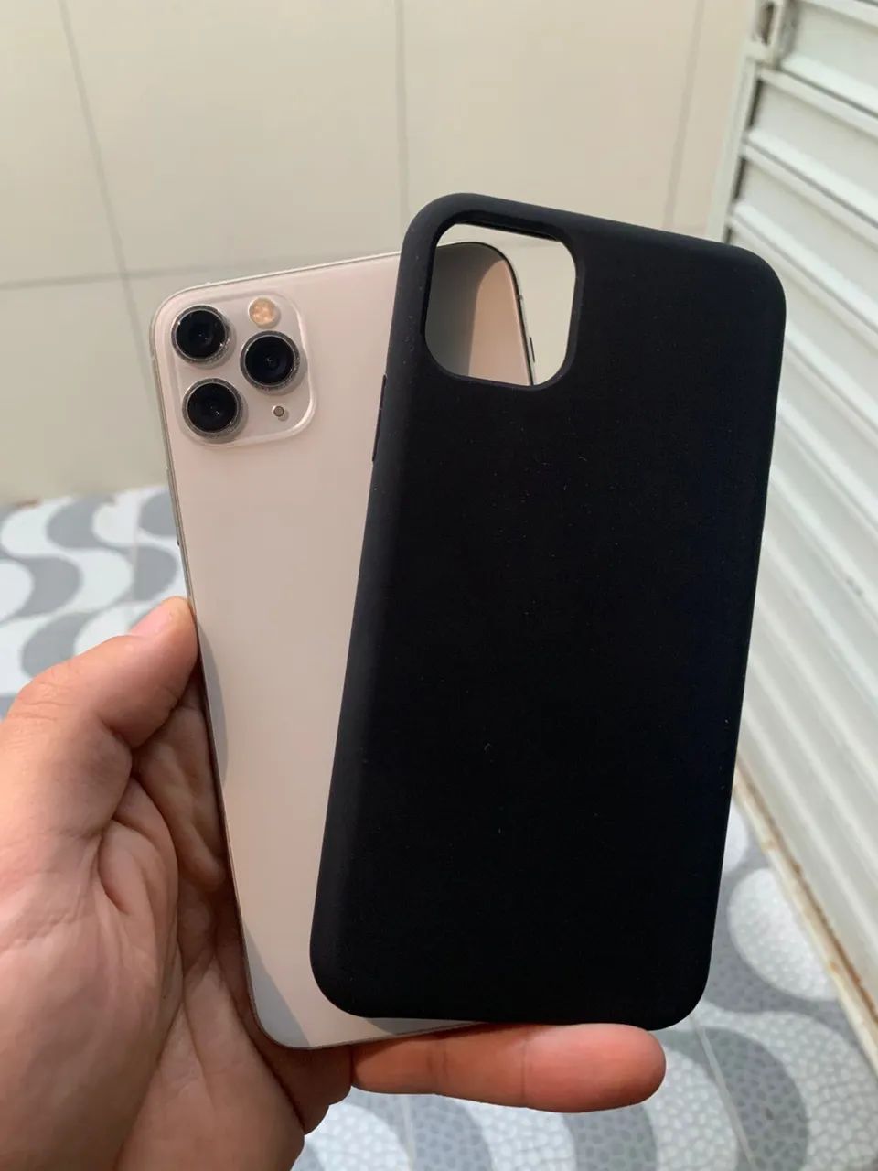 iPhone 11 Pro Max Extra - Foto 2