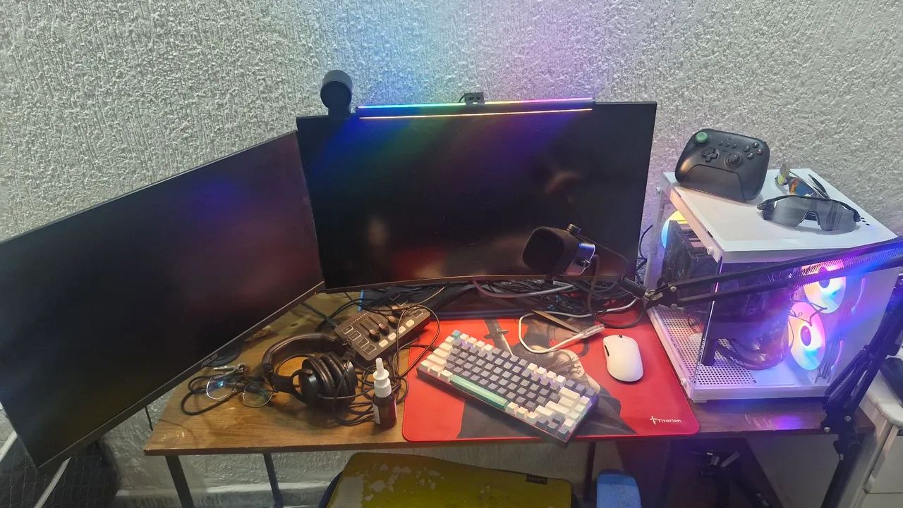 Monitor gamer 240hz curvo IPS QuadHD