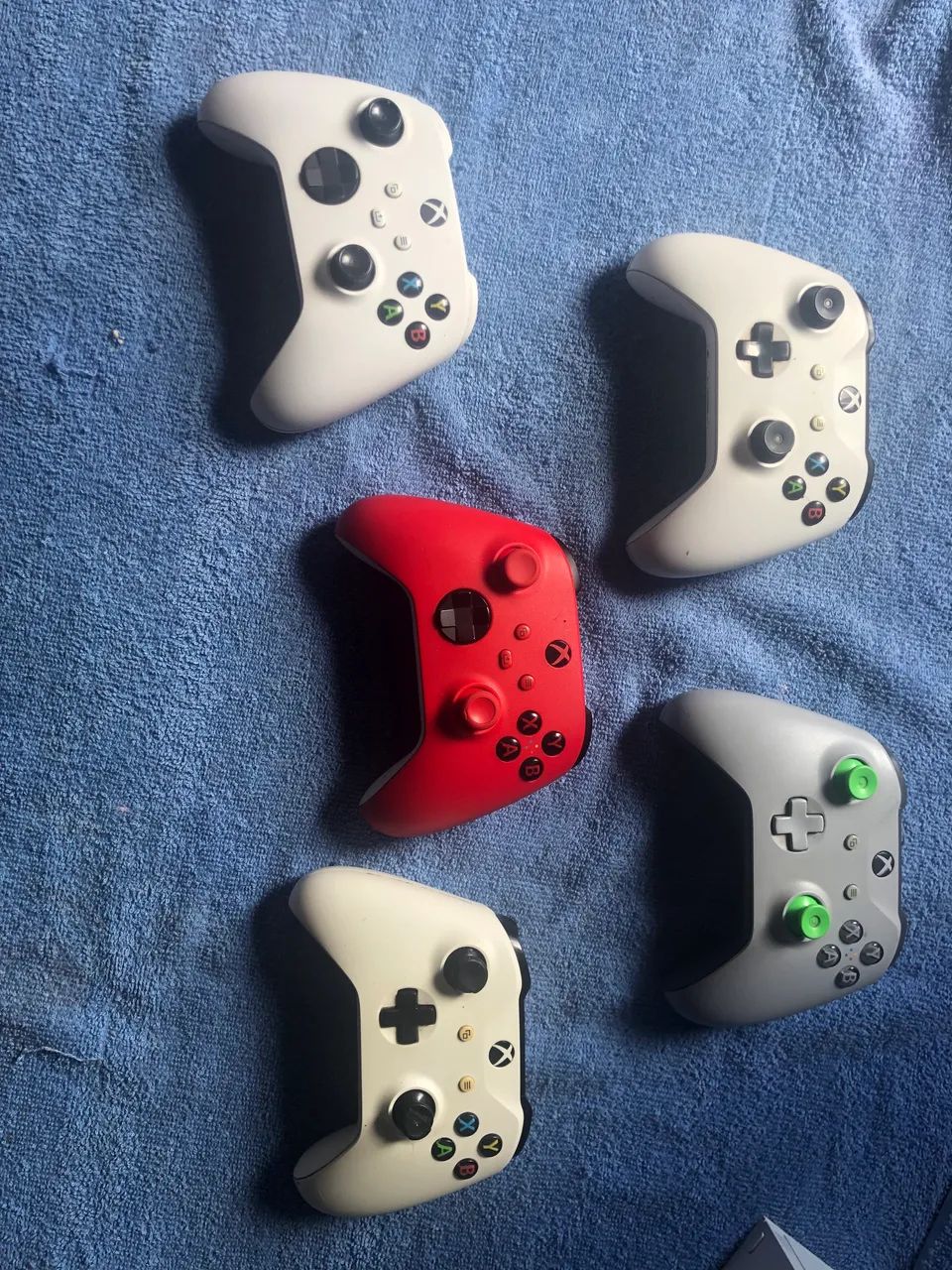 Controles de Xbox  180 cada