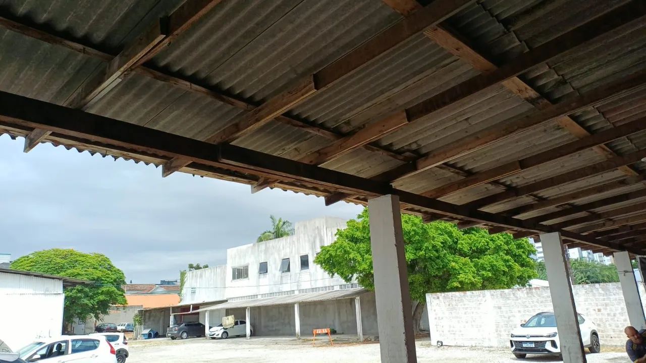 Vendo estrutura de madeira  - Foto 5