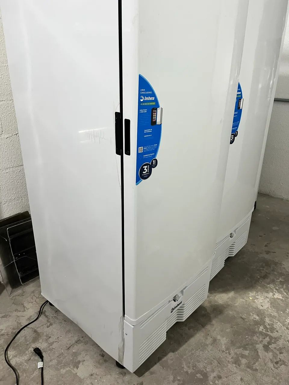 Freezer Comercial IMBERA EZV 567L 