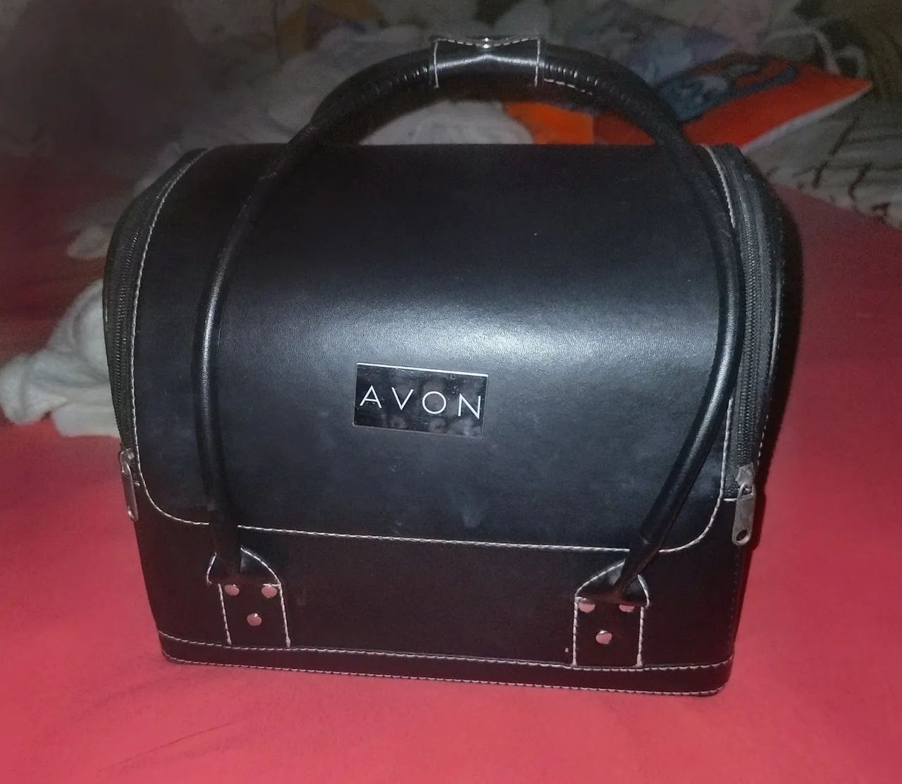 Maleta de maquiagem da avon 