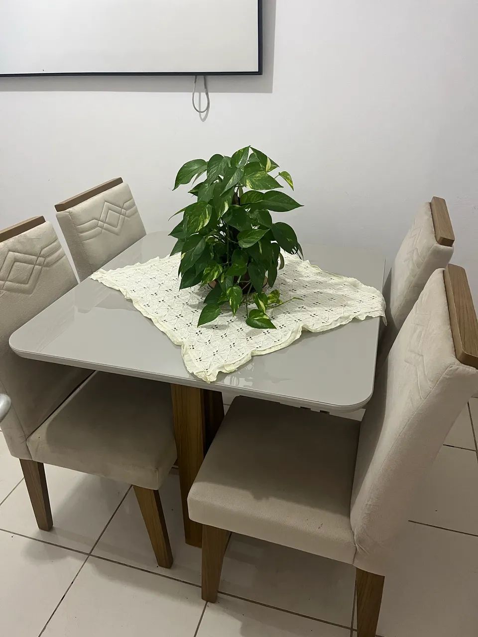 Conjunto de mesa de 4 lugares  - Foto 2