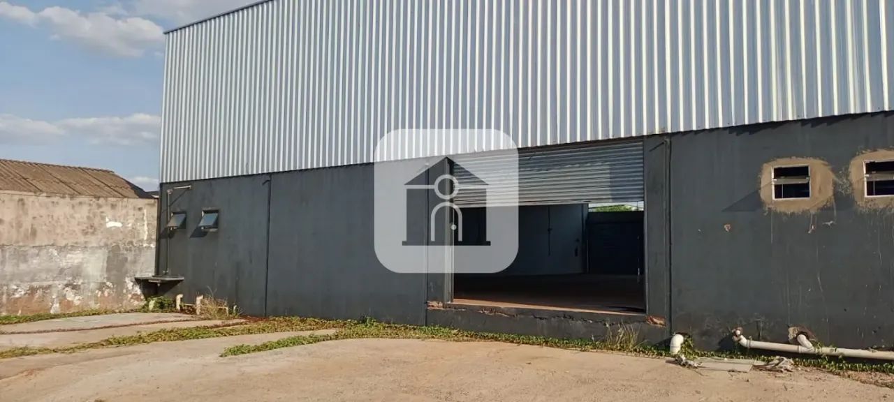 Galpão Para locação e venda No Bairro Planalto - Foto 4