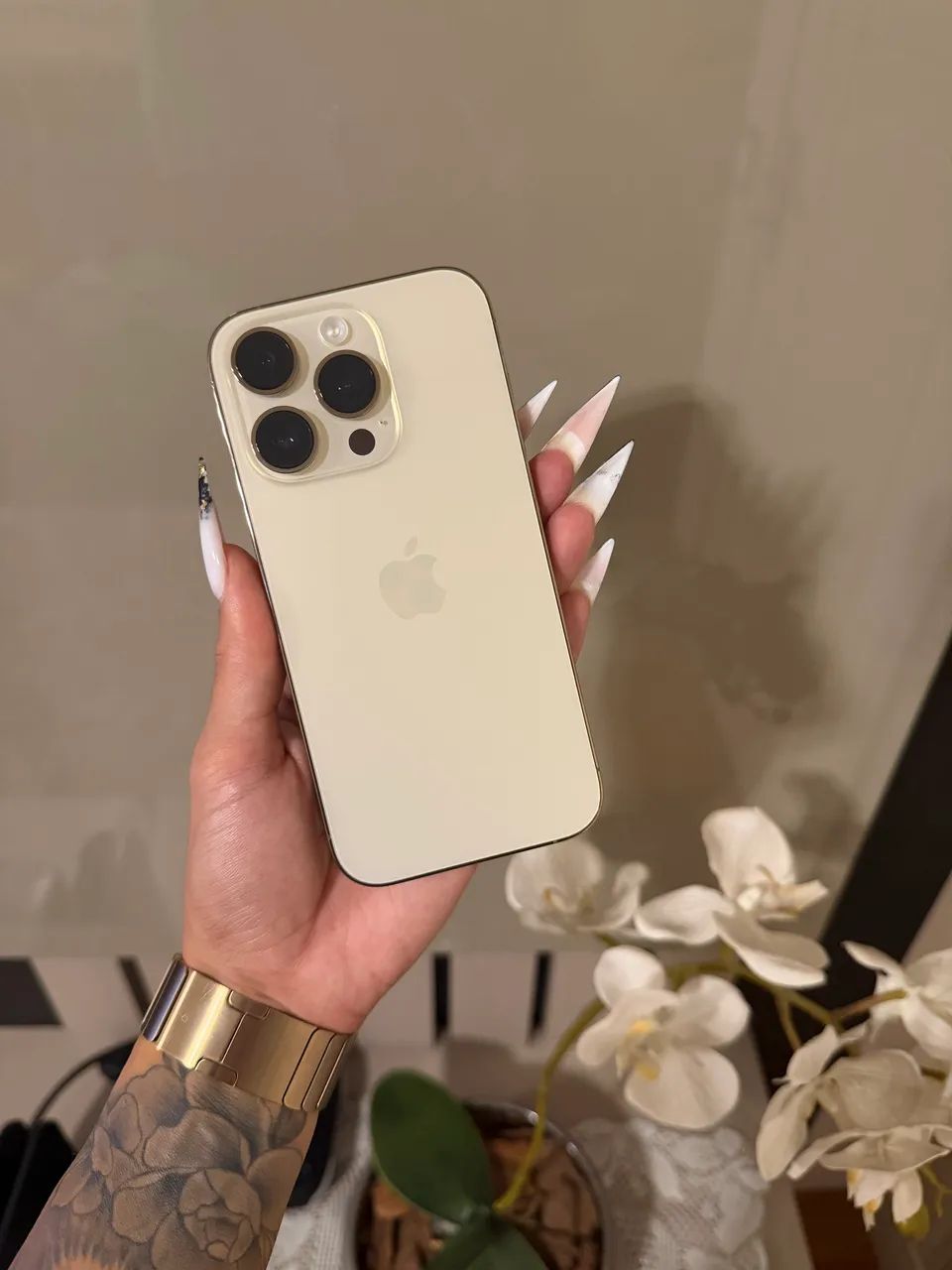 iPhone 14 Pro 128GB Gold - Foto 2