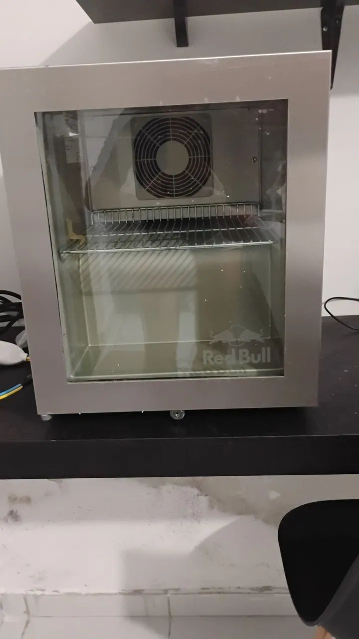 Mine refrigerador Red bull - Foto 2