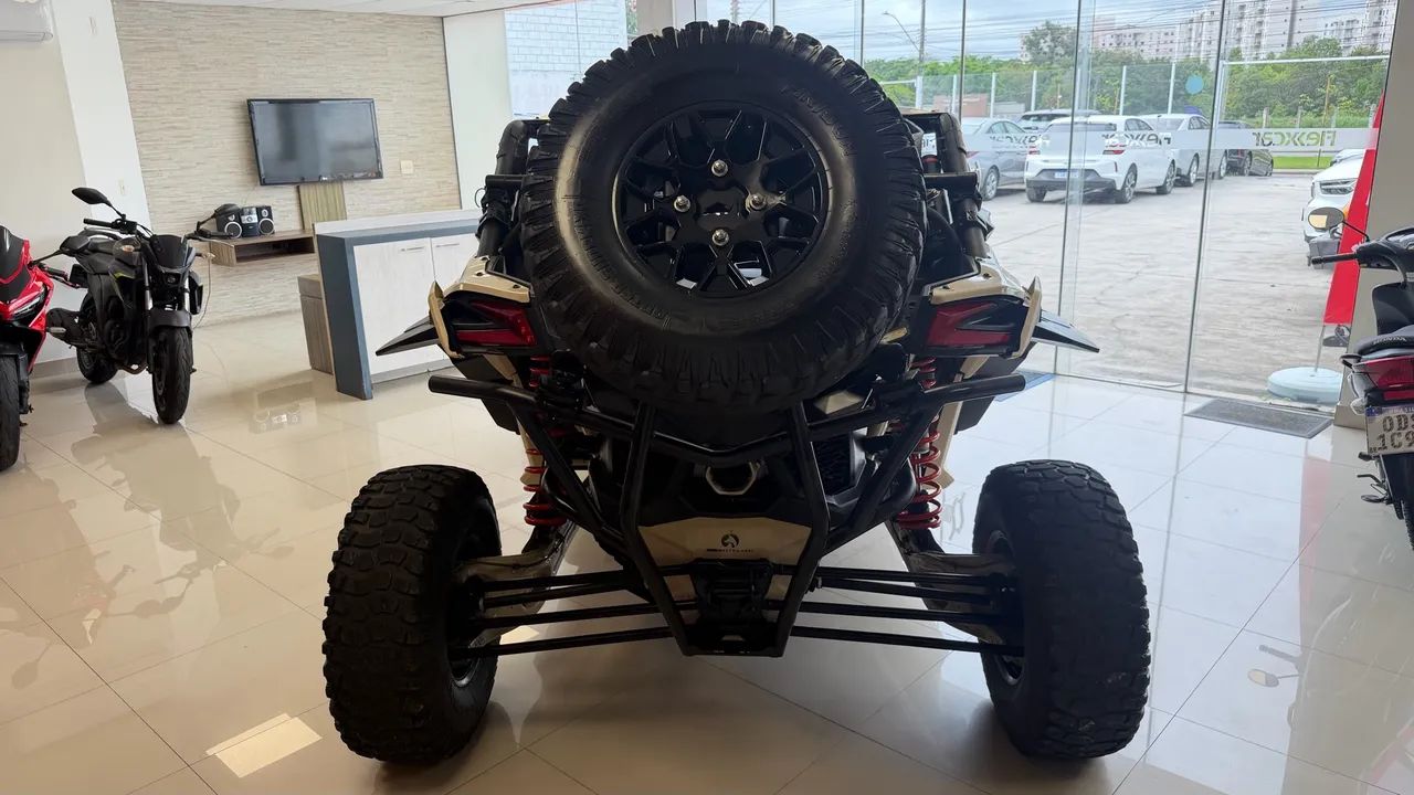 CAN AM Outlander Max XT 2021 - Foto 4