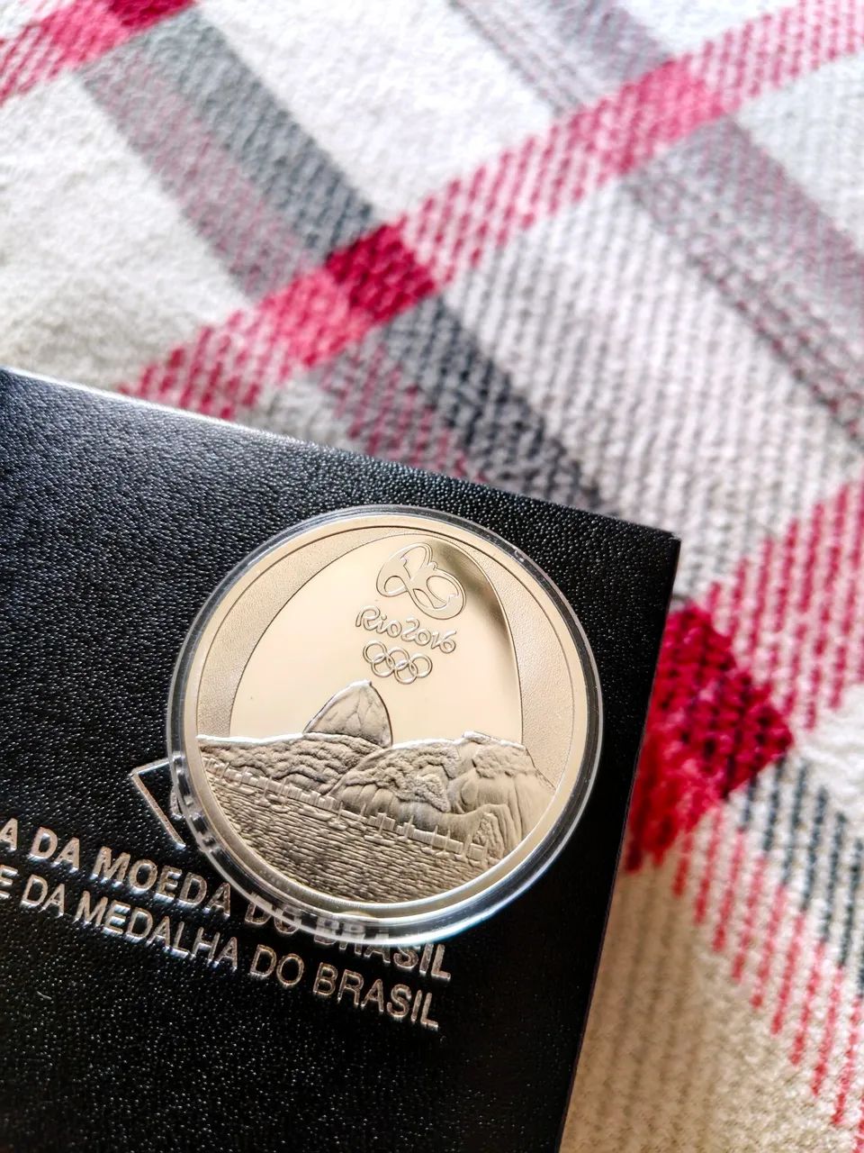 Medalha comemorativa Olimpíada Rio 2016 - Foto 3