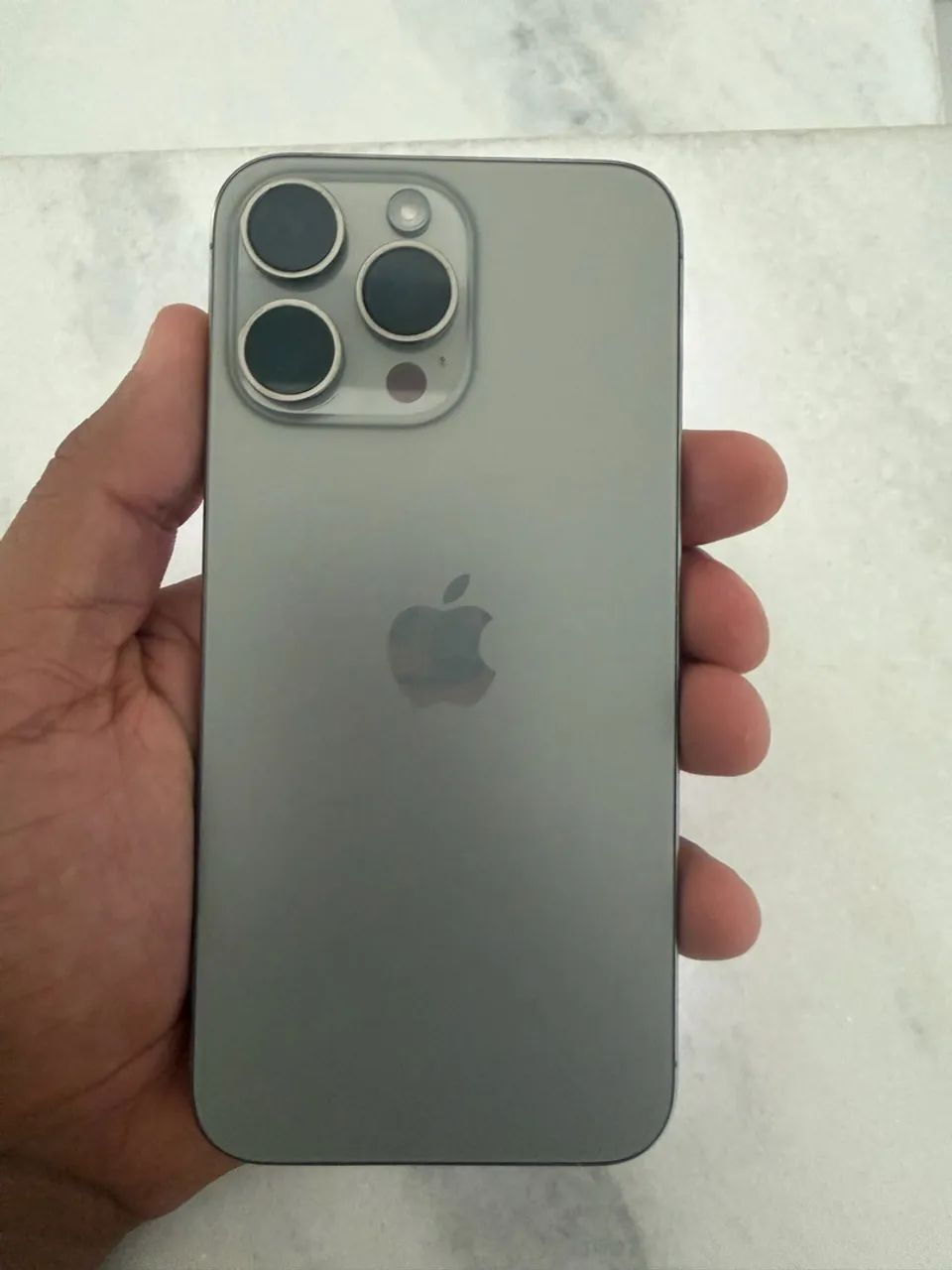 iPhone 15 Pro max  - Foto 2