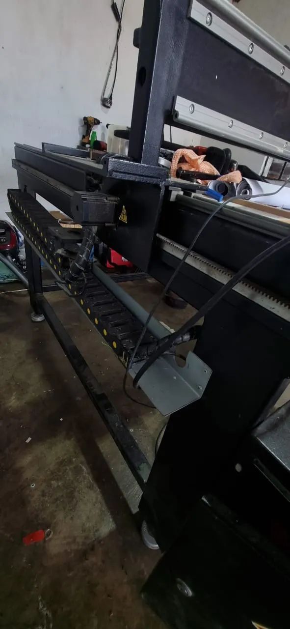 MÁQUINA ROUTER 220V 2mx3m - Foto 5