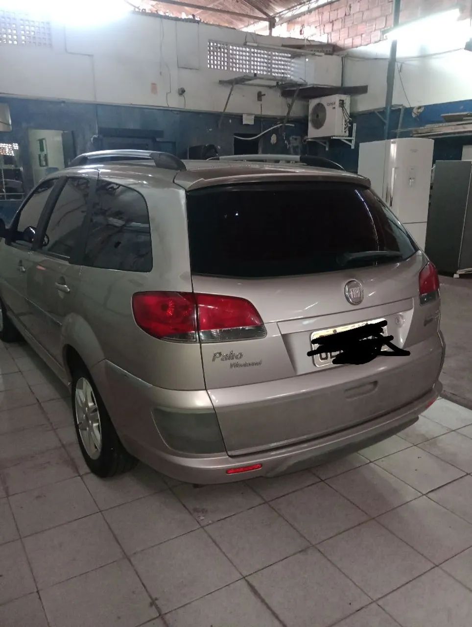 Fiat Palio Week. Attractive 1.4 Fire Flex 8V 2013
