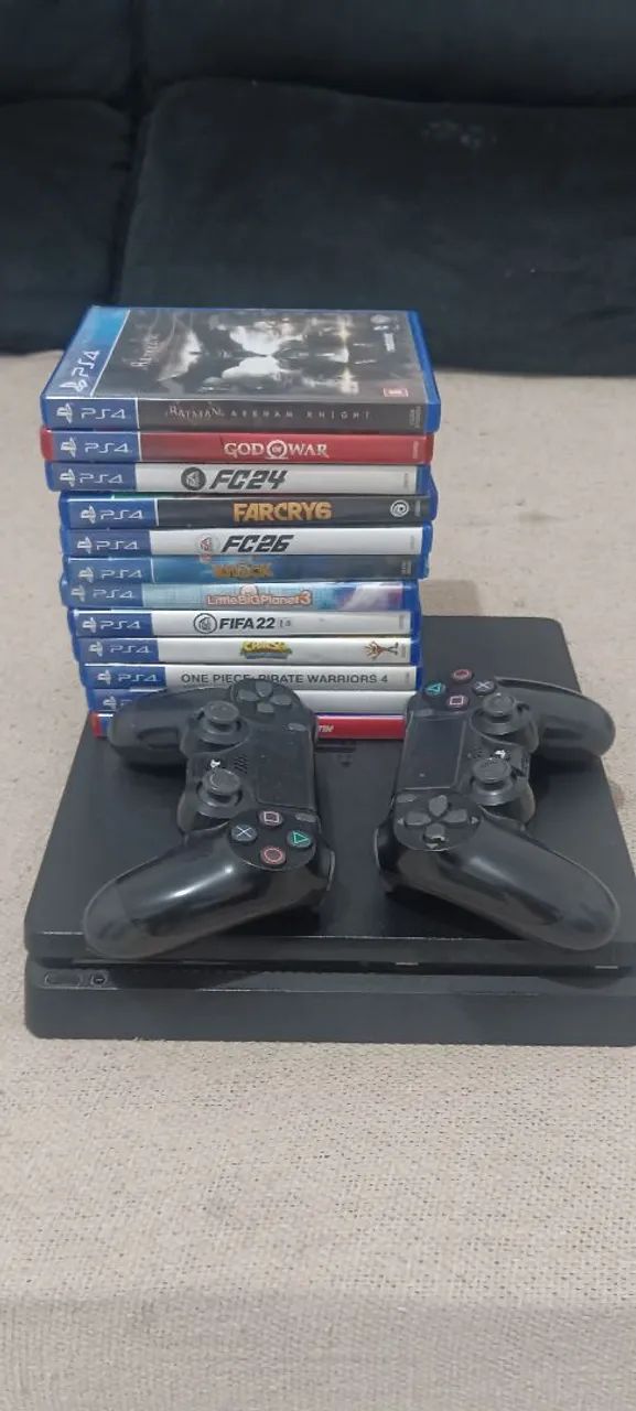 PS4 de 1 tera,com 12 jogos mídia física 